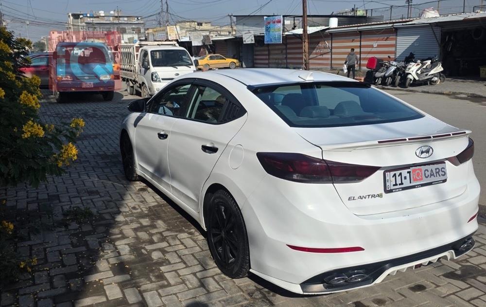 هيونداي النترا